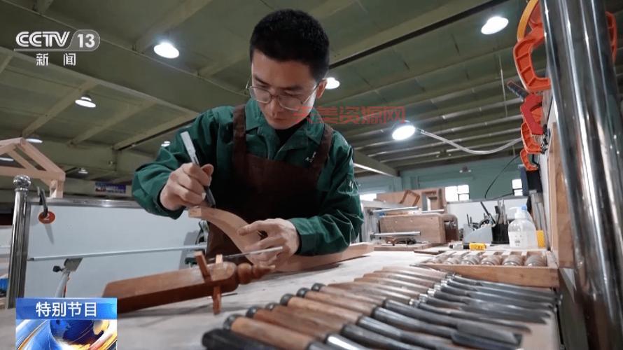 抡锤子怎么更省力？老木匠分享的独家秘籍！