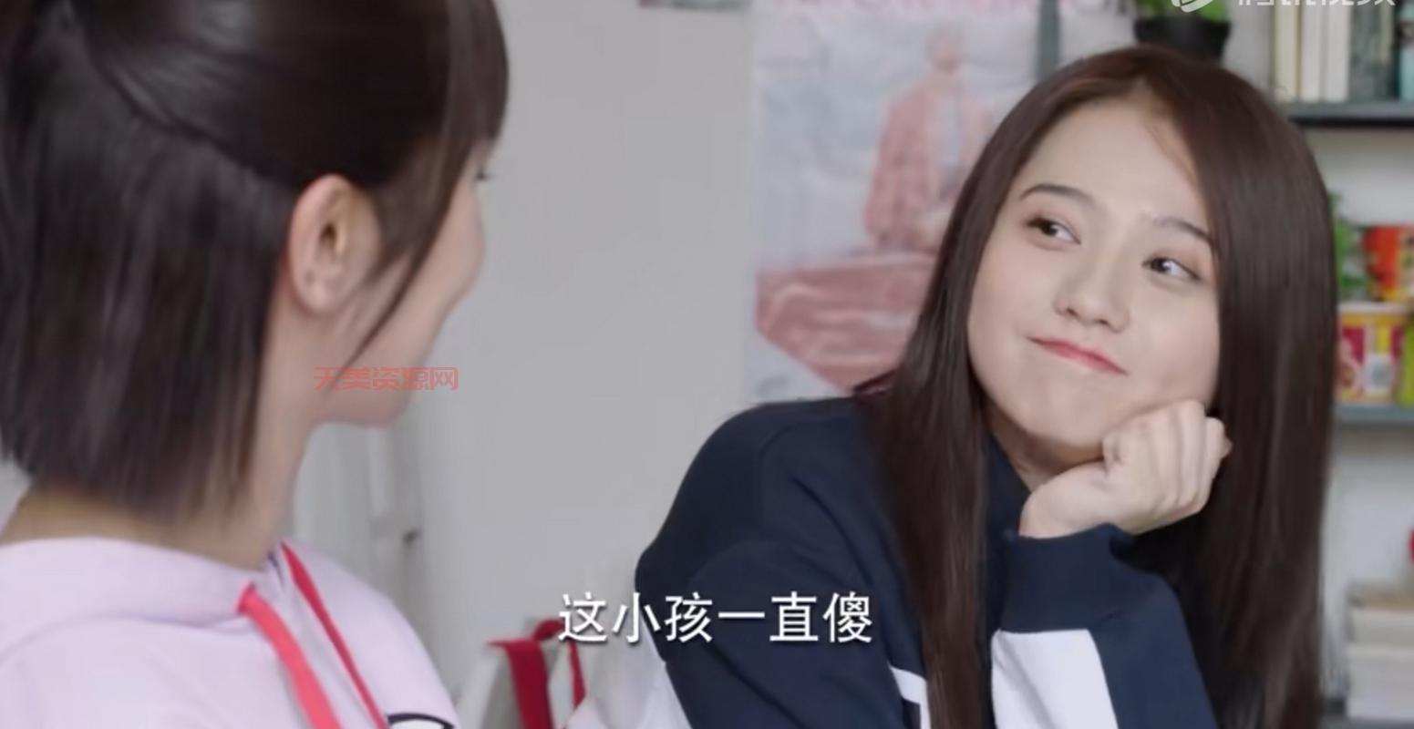 亲爱的热爱的亚亚佟年是闺蜜，她们的关系有多好？