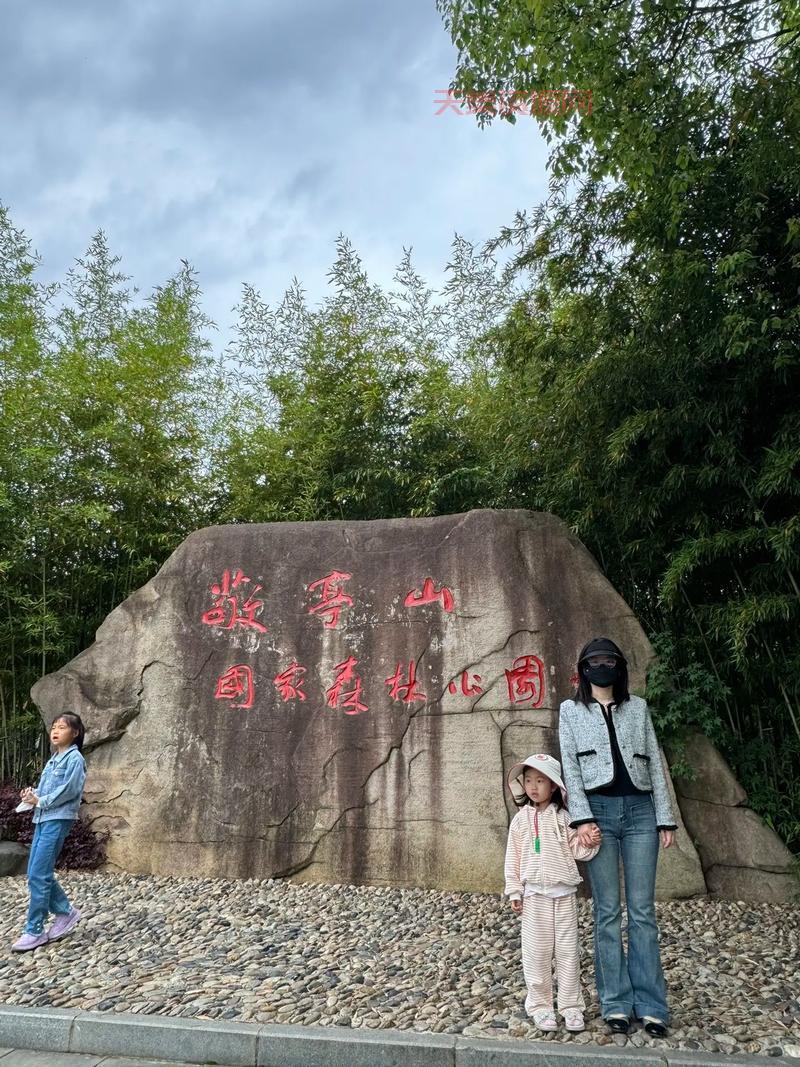 敬亭山在哪里？自驾游怎么走？景区停车位多吗？