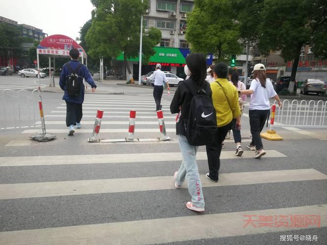 1l是什么意思？听听内行人怎么解释！