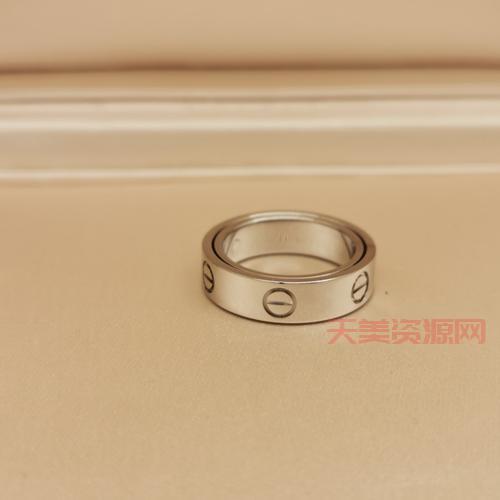 cartier love戒指怎么选？这篇购买指南请收好！